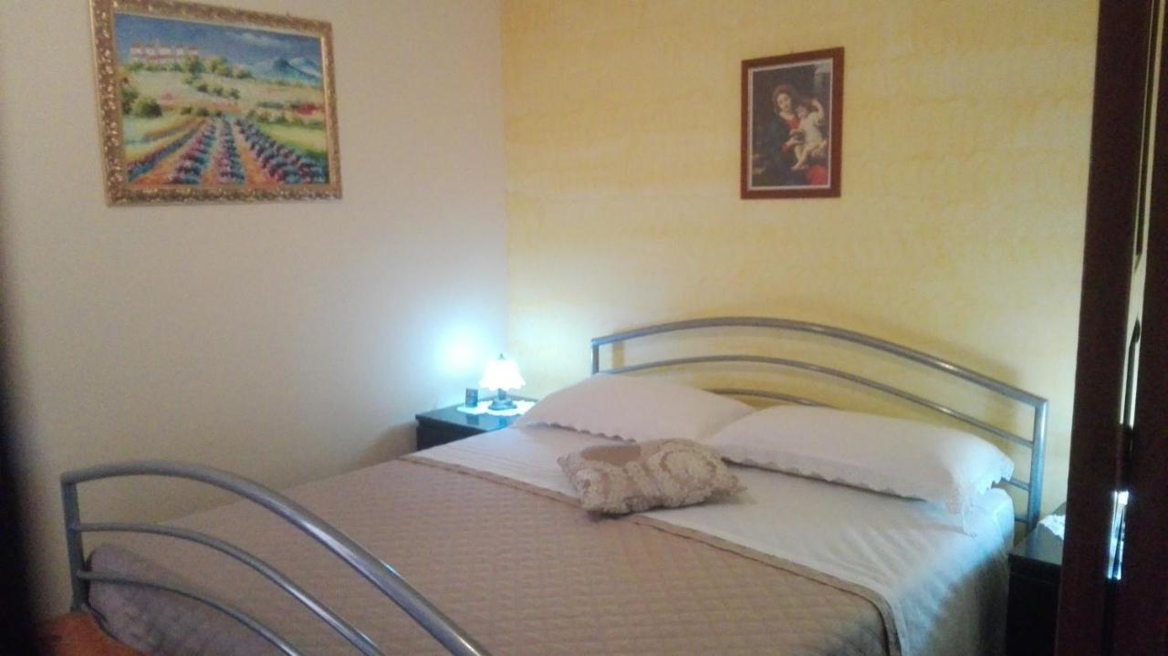 Antico Palazzo Bed & Breakfast Giardini Naxos Ngoại thất bức ảnh