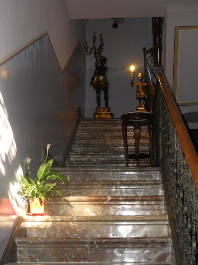 Antico Palazzo Bed & Breakfast Giardini Naxos Ngoại thất bức ảnh