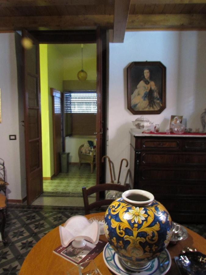 Antico Palazzo Bed & Breakfast Giardini Naxos Ngoại thất bức ảnh